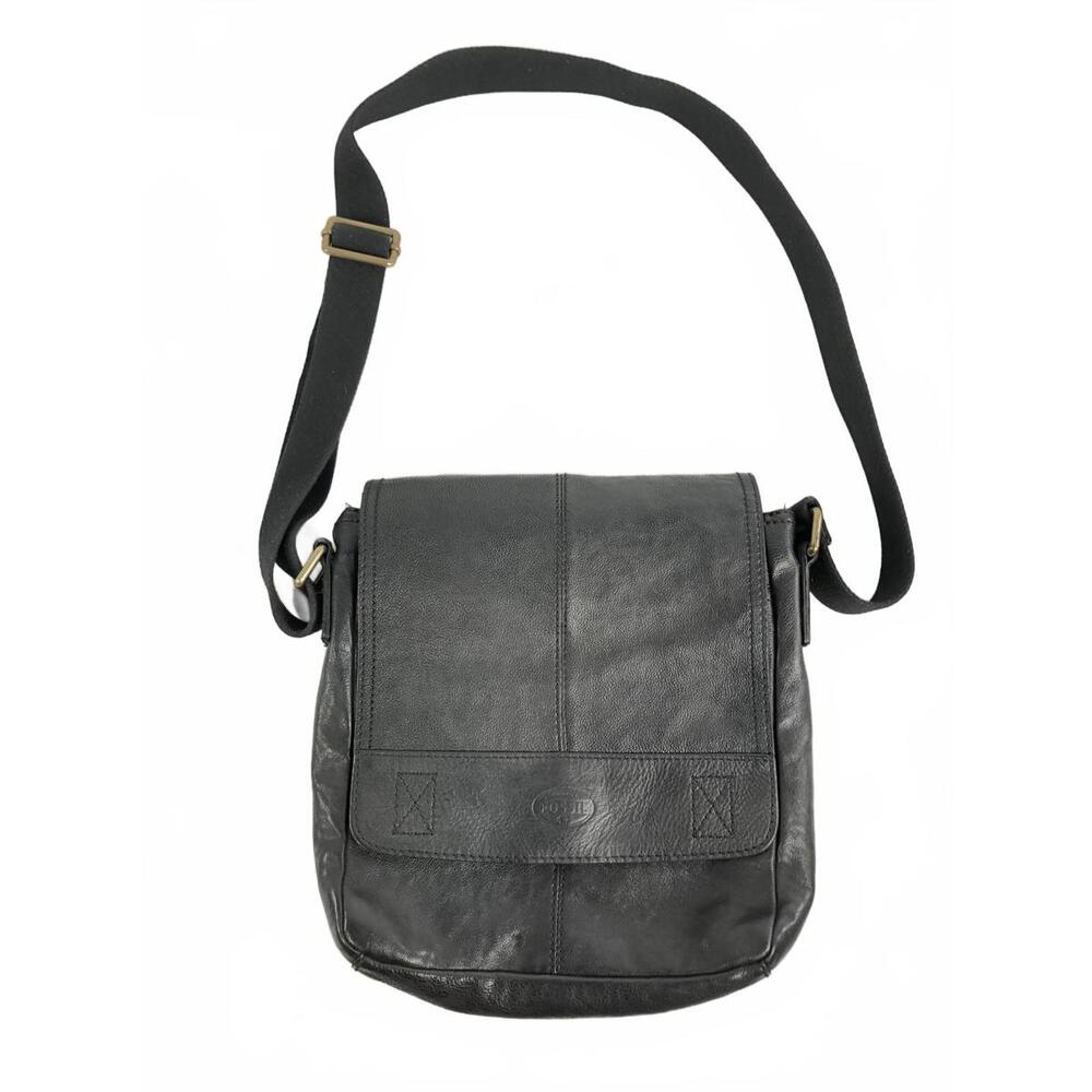 Fossil Black Leather messenger crossbody bag